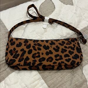 BAGGU Nylon Pochette Purse